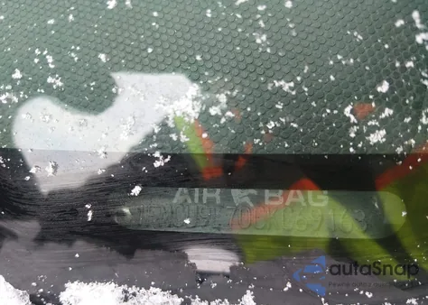 2012 Ford Escape Limited z USA, uszkodzony, nr VIN 1FMCU9E70CKC69163